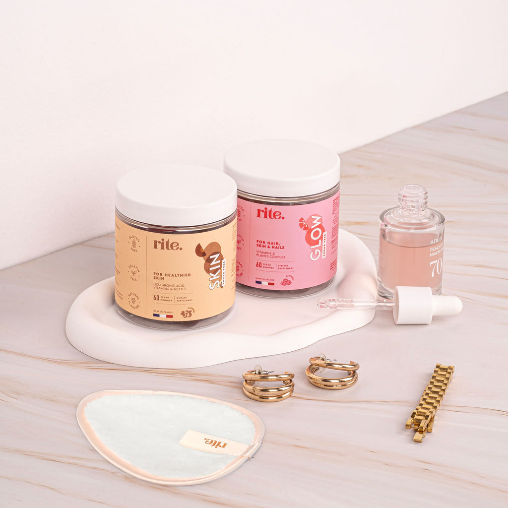SKIN & GLOW GUMMIES support clear skin, hormonal health, and daily wellness with essential nutrients