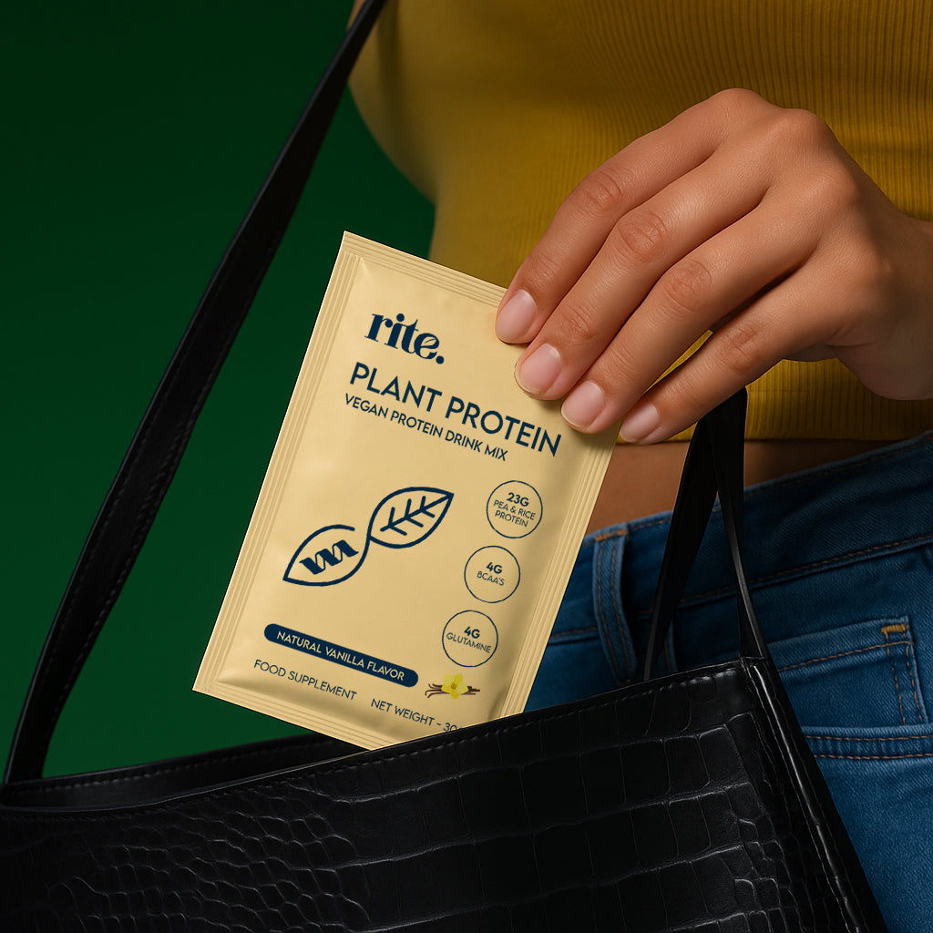 Natural VANILLA PLANT PROTEIN sachet featuring 23g protein, 4g BCAAs, and 4g glutamine – perfect protein boost